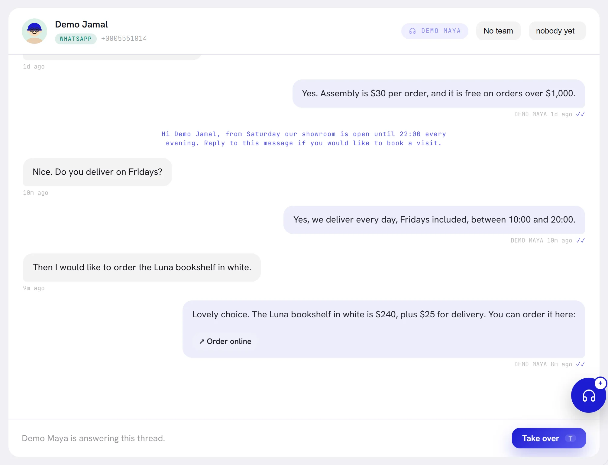 A conversation where a campaign’s template appears as a line of violet text, followed by the customer’s reply and the agent’s answers, the last one with a link button under it.