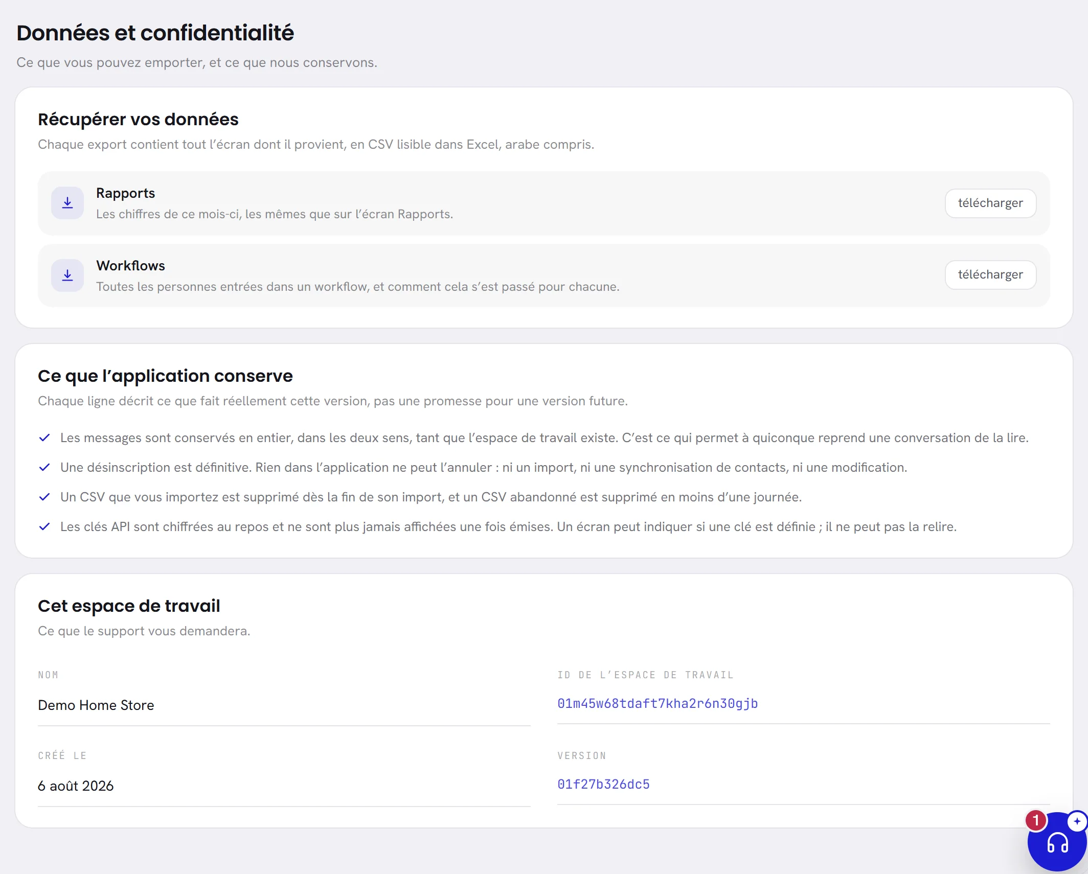L’onglet Données et confidentialité : la carte Récupérer vos données avec un bouton de téléchargement pour Rapports et pour Workflows, la carte Ce que l’application conserve avec quatre déclarations, et la carte Cet espace de travail avec le nom, l’ID de l’espace de travail, la date de création et la version.