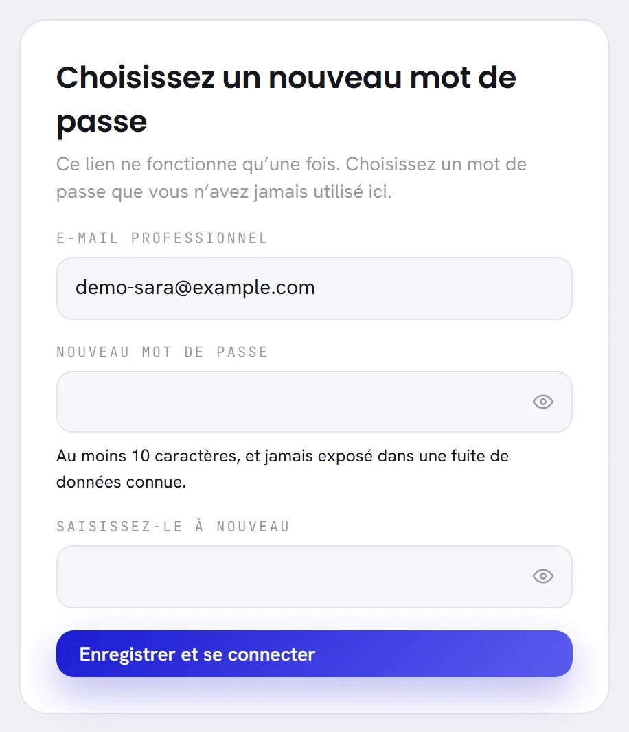 La page Choisissez un nouveau mot de passe : l’e-mail professionnel déjà rempli, Nouveau mot de passe avec sa règle dessous, Saisissez-le à nouveau, et le bouton Enregistrer et se connecter.